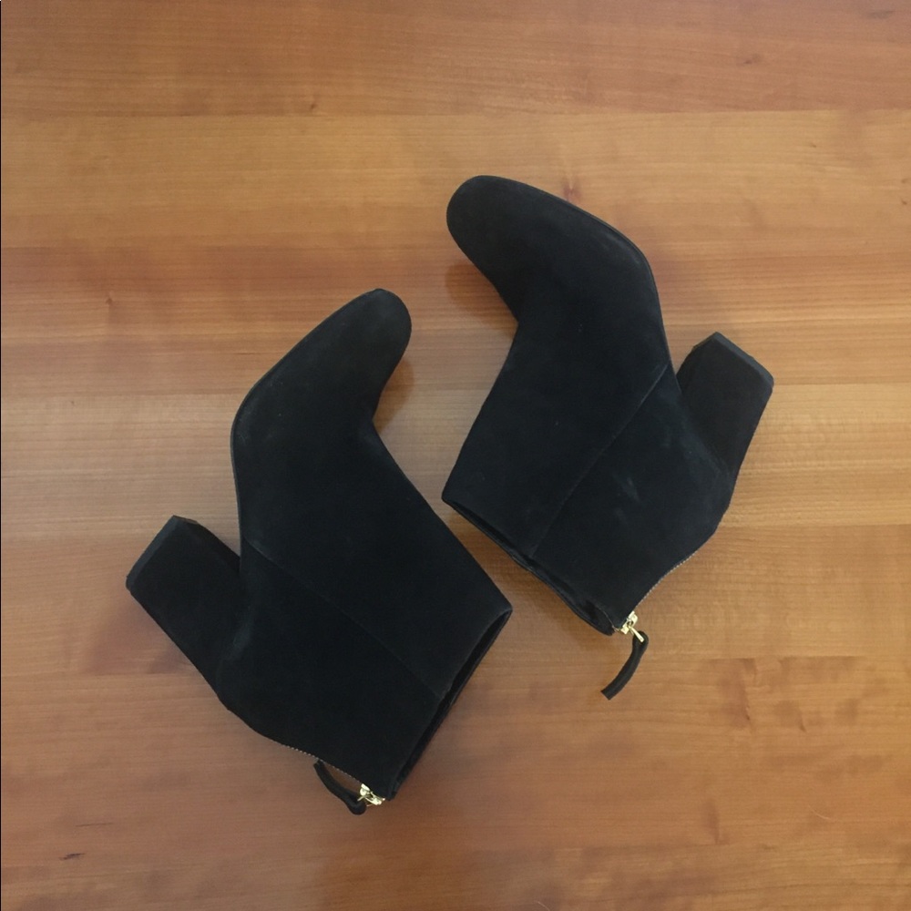 NINE WEST Black Ankle Boots